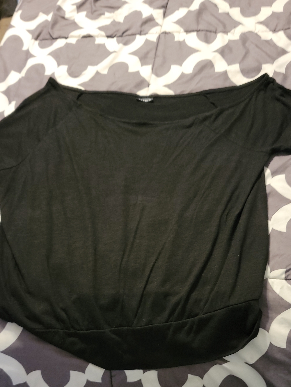 torrid Size 2 Black Scoop Neck Stretch Tee Plus Size